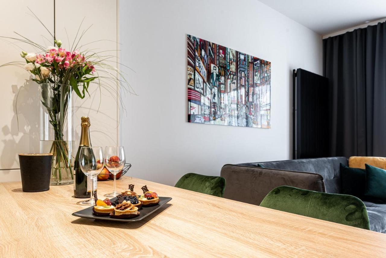 Apartament Nowe Centrum Lodzi - Perla Srodmiescia Exteriör bild